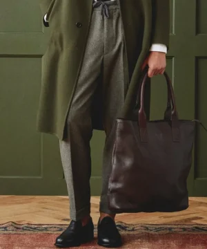 New Bennett Winch Leather Tote in Brown