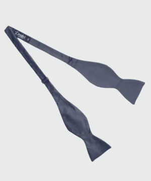 Outlet Drake's Classic Satin Bowtie in Navy Blue
