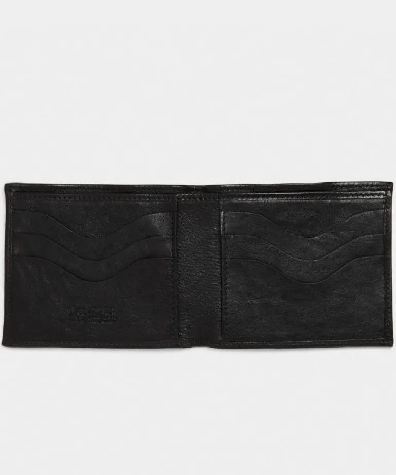 New Il Bisonte Leather Bi-fold Wallet in Black