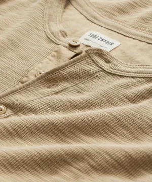 Outlet Todd Snyder Lightweight Mini Waffle Henley in Baja Dunes Brown