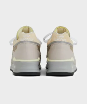 Discount New Balance Made in USA 997 in Moonrock / Driftwood