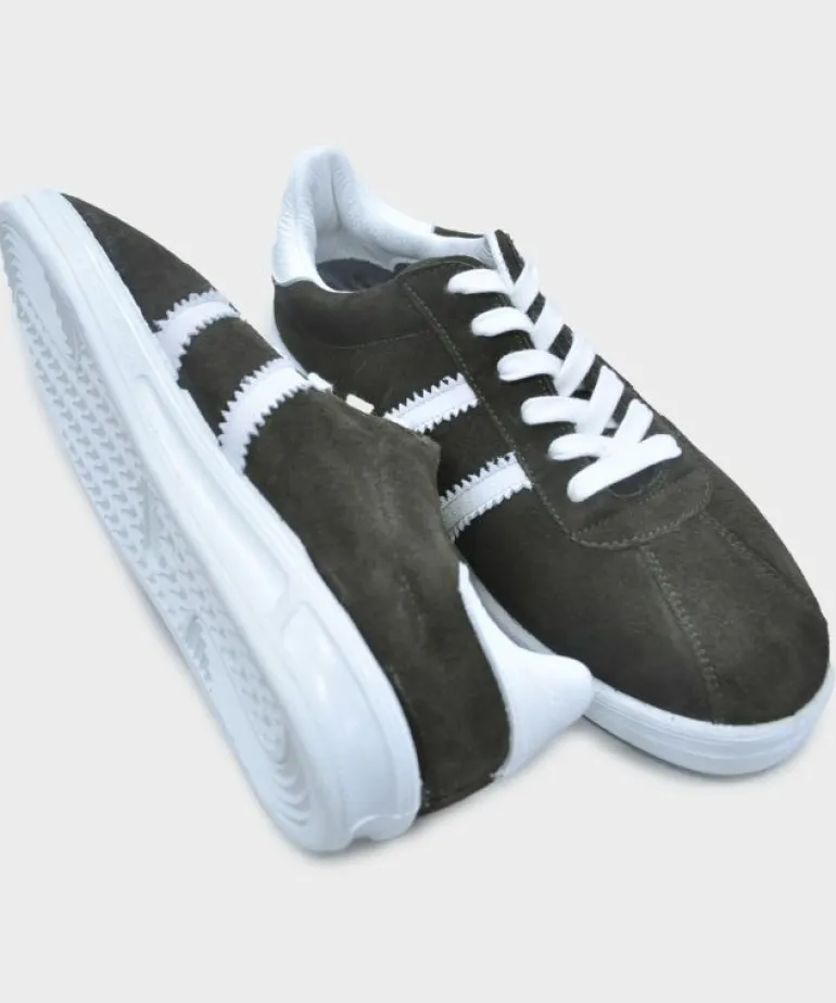 Outlet Reproduction of Found Military Trainer in Dark Brown