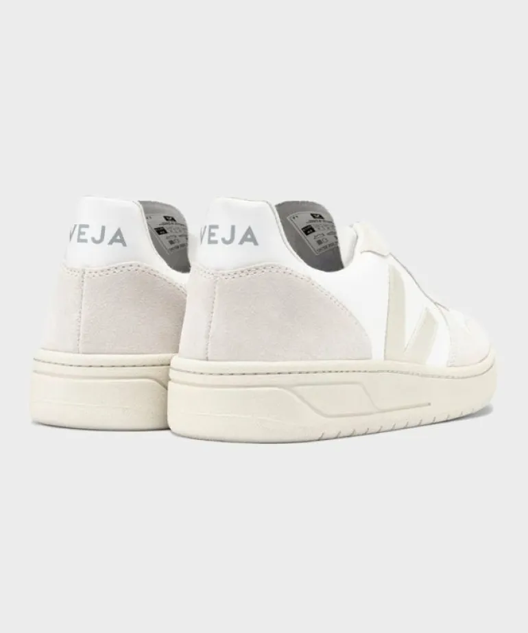 Shop Veja V-10 / Natural Pierre White
